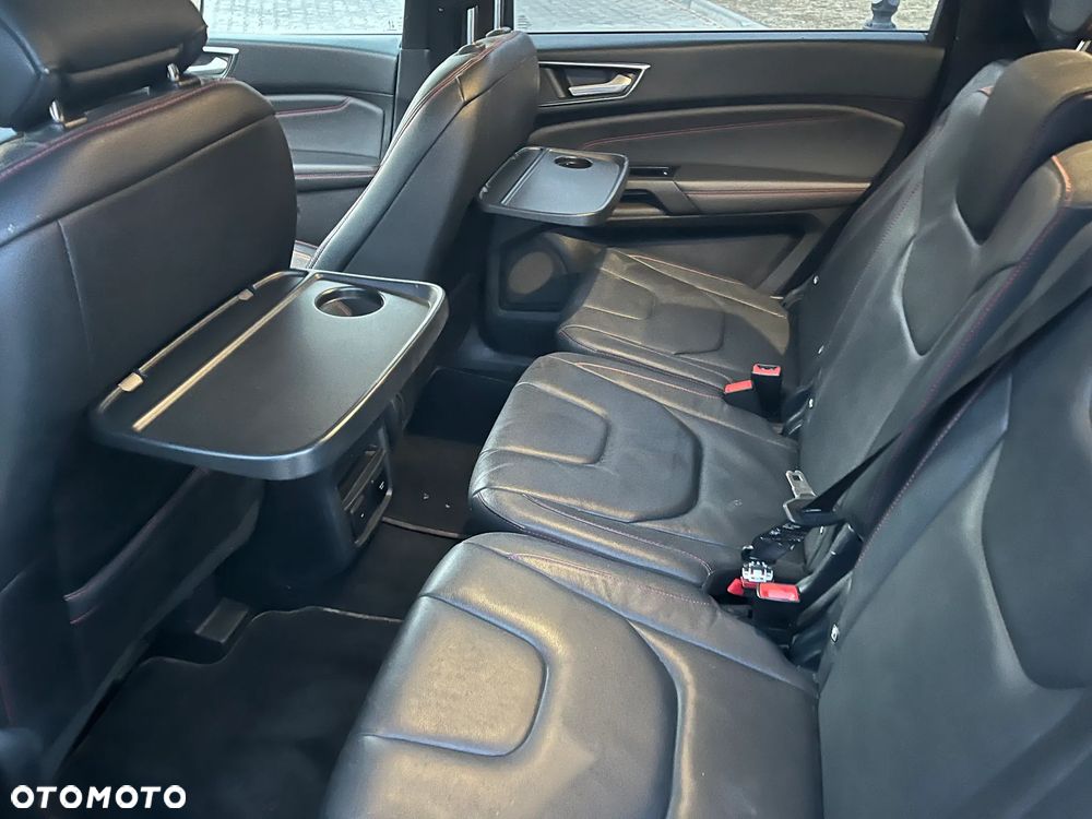 Ford S-Max 2.0 TDCi ST-Line PowerShift - 33