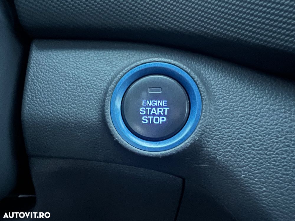 Hyundai IONIQ 1.6 GDI Premium - 27