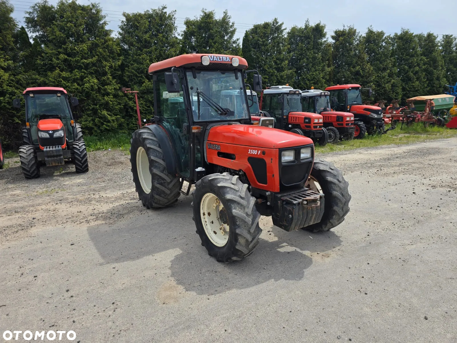 Valtra 3500F - 2