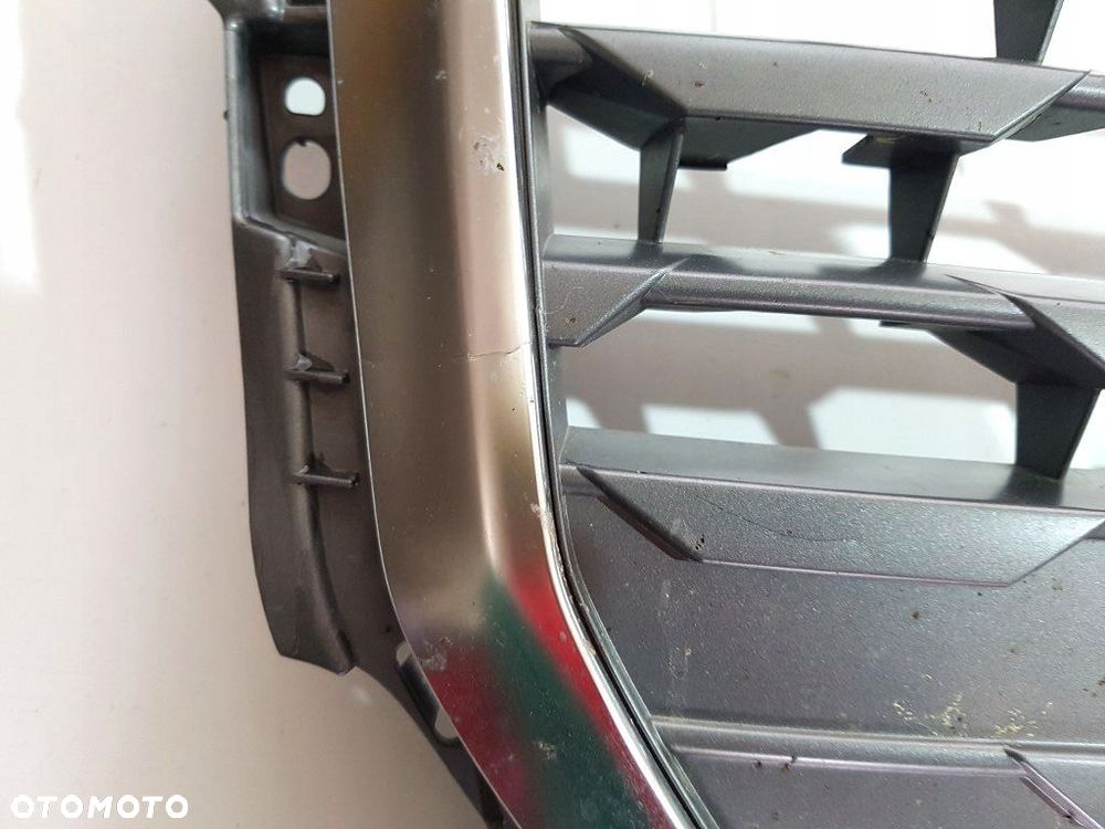 AUDI Q2 81A GRILL ATRAPA KRATKA 81A853651 ORYGINAŁ - 3