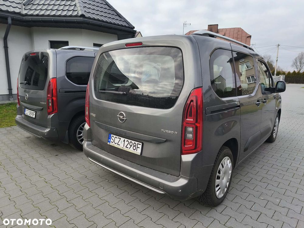 Volkswagen Sharan 1.9 TDI Comfortline - 4