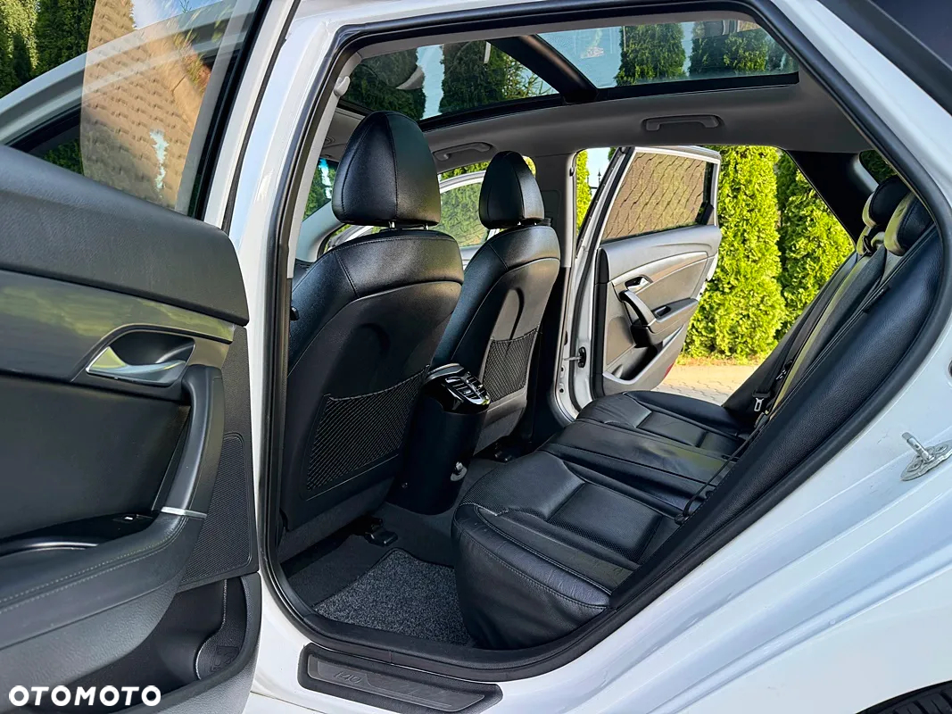 Hyundai i40 2.0 GDI Premium - 21