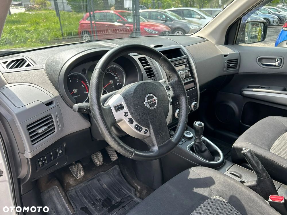 Nissan X-Trail 2.0 dCi LE - 10