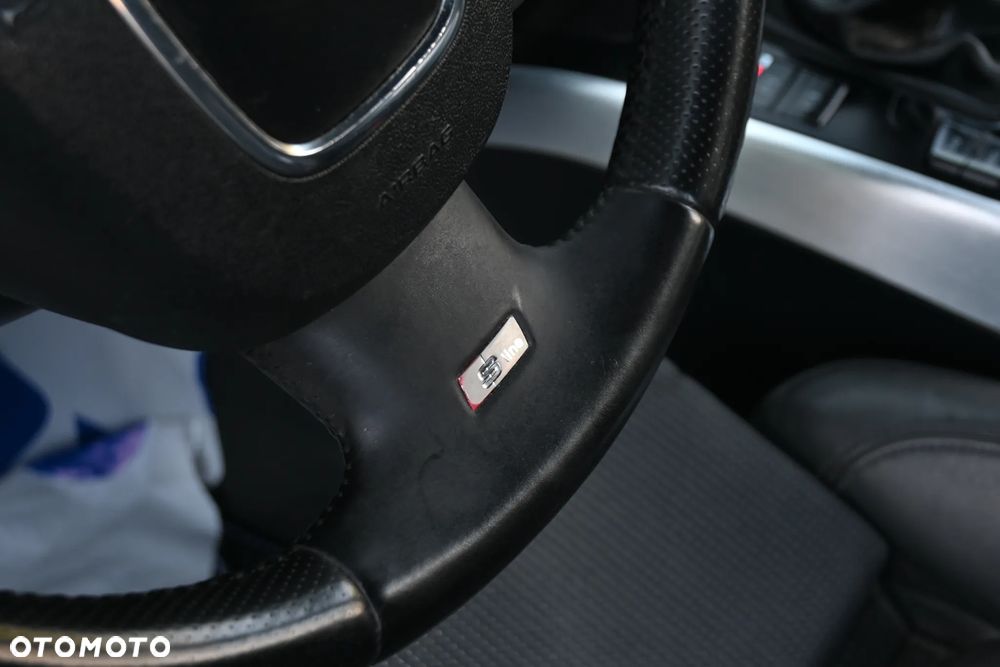Audi A4 Avant 2.0 TDI - 22