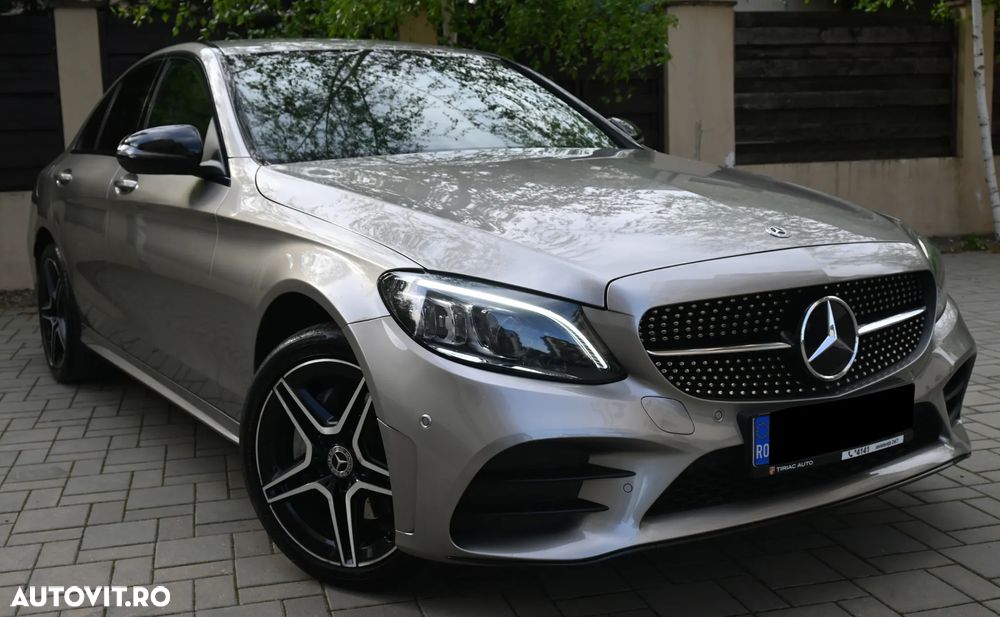 Mercedes-Benz C 200 4MATIC 9G-TRONIC AMG Line Advanced - 23