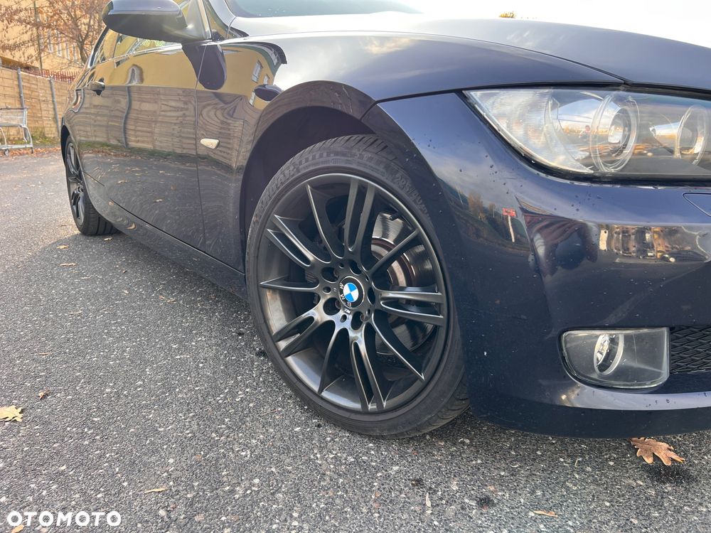 BMW Seria 3 325d Coupe - 3