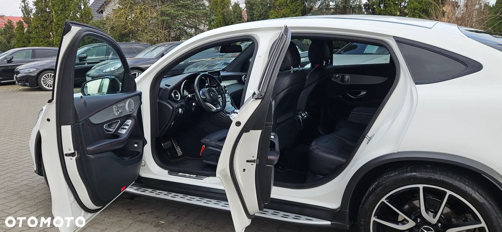 Mercedes-Benz GLC AMG 43 4Matic 9G-TRONIC - 25