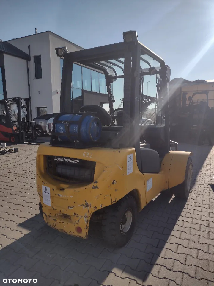 Jungheinrich TFG430 - 4