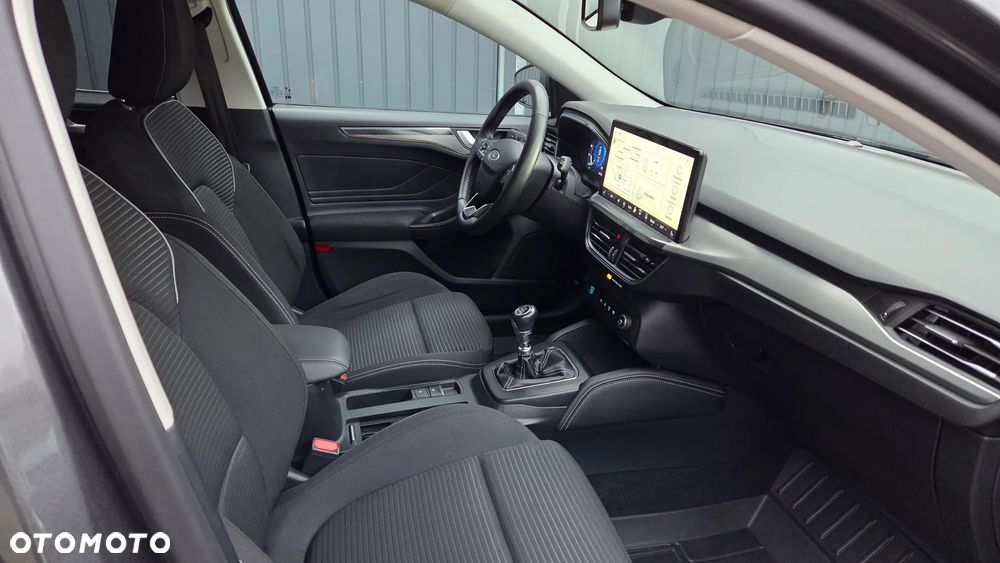 Ford Focus 1.0 EcoBoost Titanium X - 15