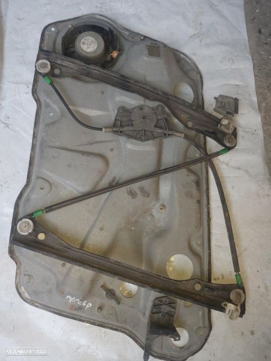 Elevador Eletrico Frente esquerdo Volkswagen Golf 4 de 3 portas - 1