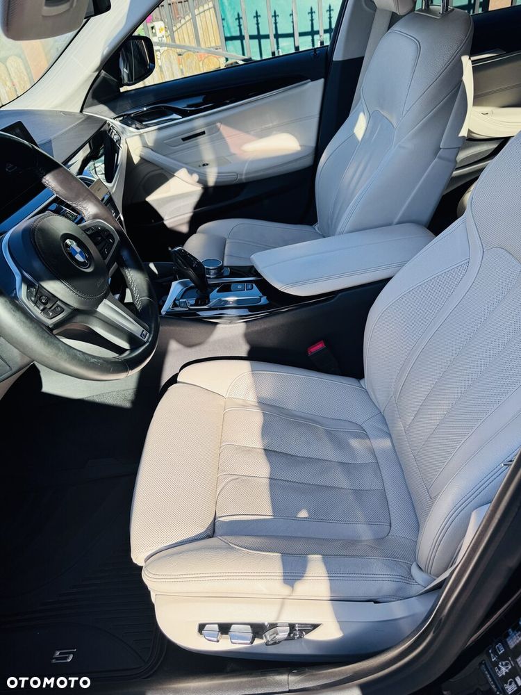 BMW Seria 5 520d xDrive Sport Line sport - 4