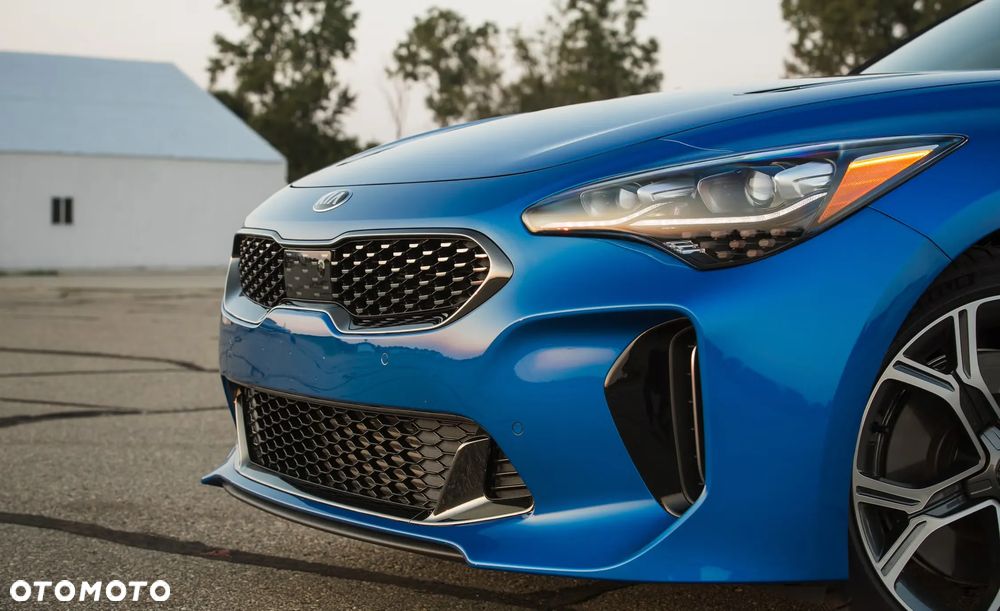 Kia Stinger 3.3 T-GDI AWD GT - 4