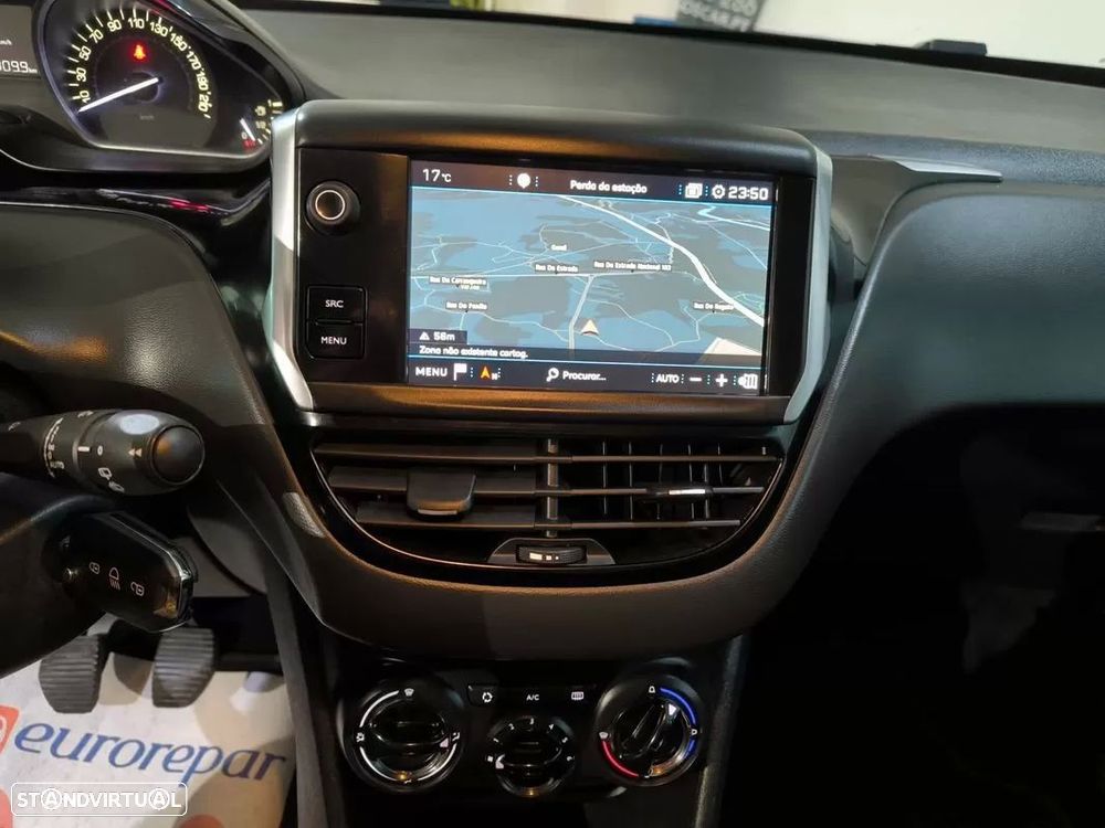 Peugeot 208 1.2 PureTech Style - 13