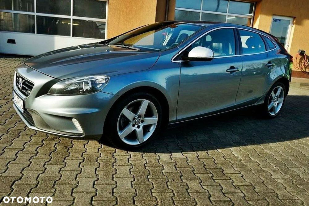 Volvo V40 D2 Base - 2