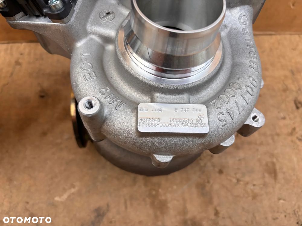Turbosprężarka Turbina Turbo BMW M550 M850 X5 G05 X6 G06 X7 G07 F95 F96 Lewa Prawa Benzyna 4.4 G70 11658747744 8747744 8747743 11658747743 - 3