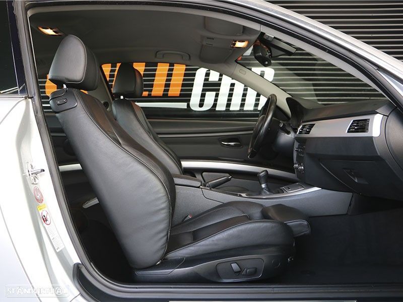 BMW 330 - 10
