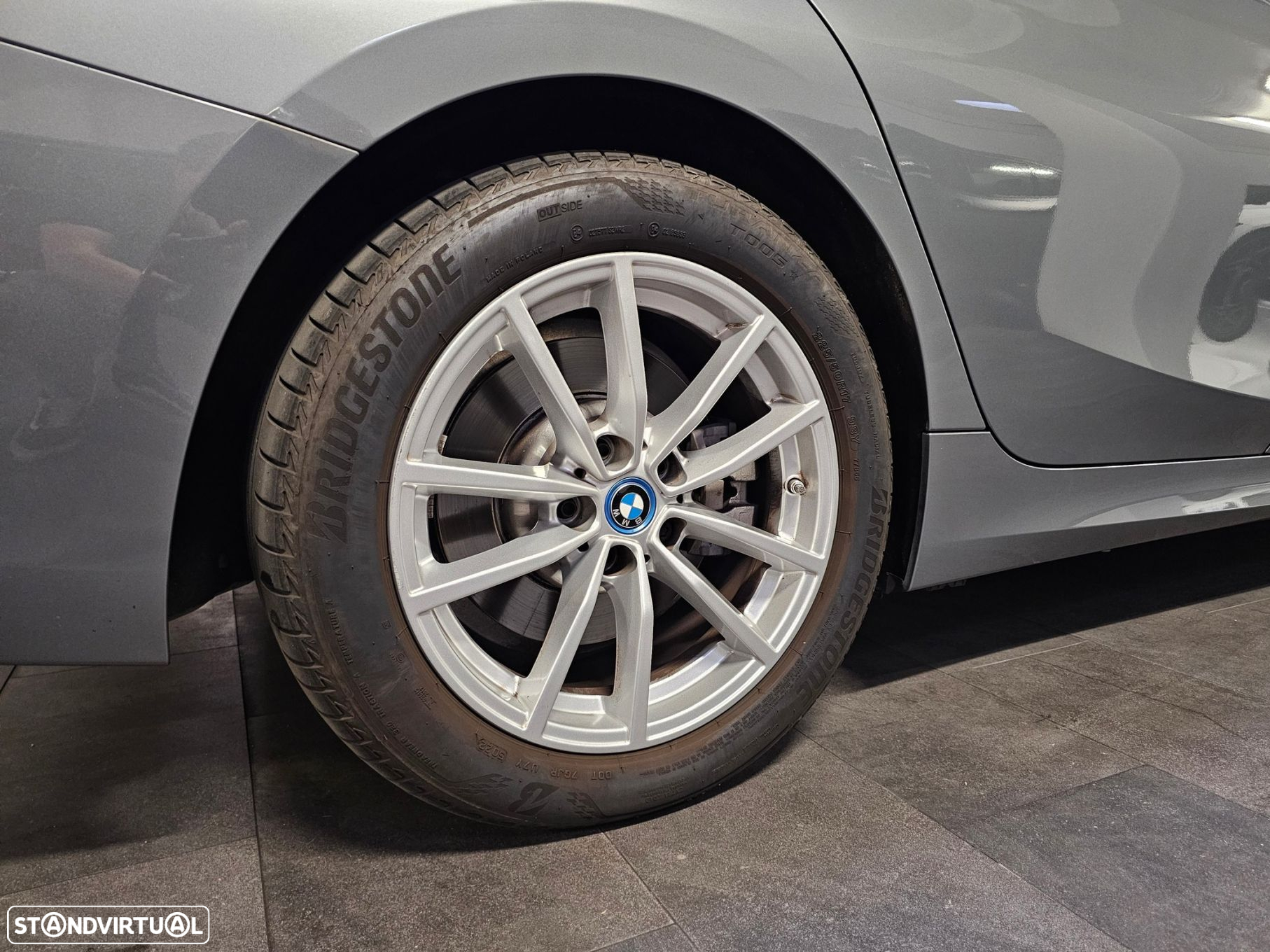 BMW 320 e Touring Corporate Edition Auto - 30