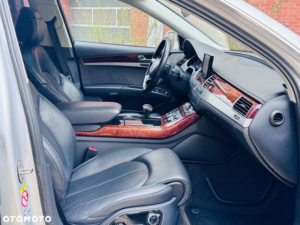 Audi A8 4.2 TDI DPF quattro tiptronic - 25