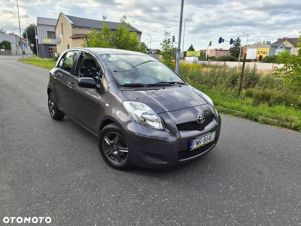 Toyota Yaris 1.33 VVT-i Sol - 3