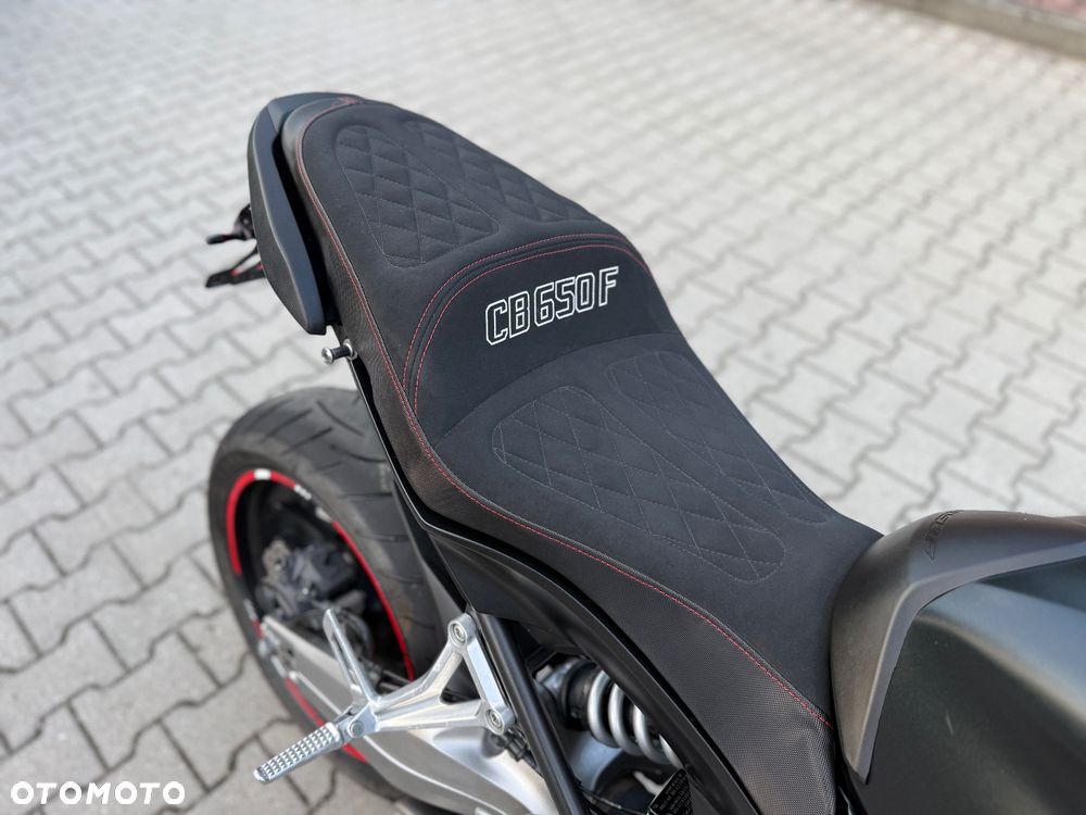 Honda CB - 9
