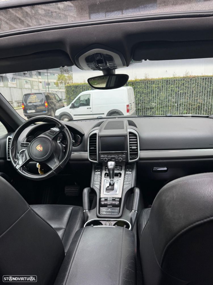 Porsche Cayenne II Platinum Edition - 6