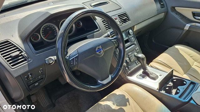 Volvo XC 90 D5 AWD Summum - 3