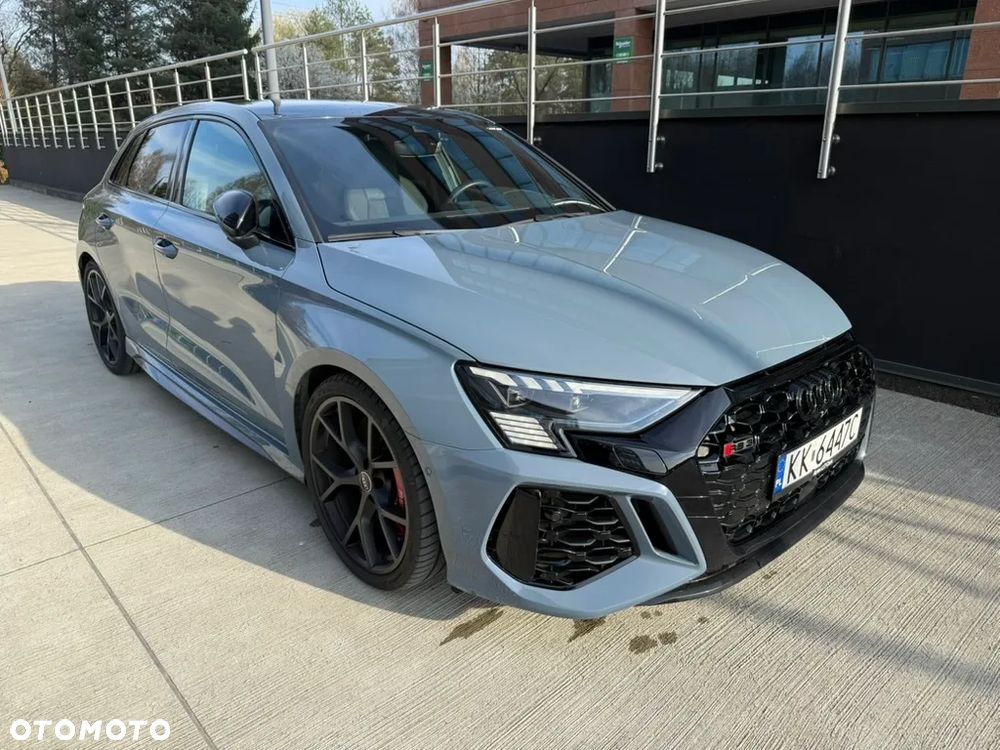 Audi RS3 Sportback - 2