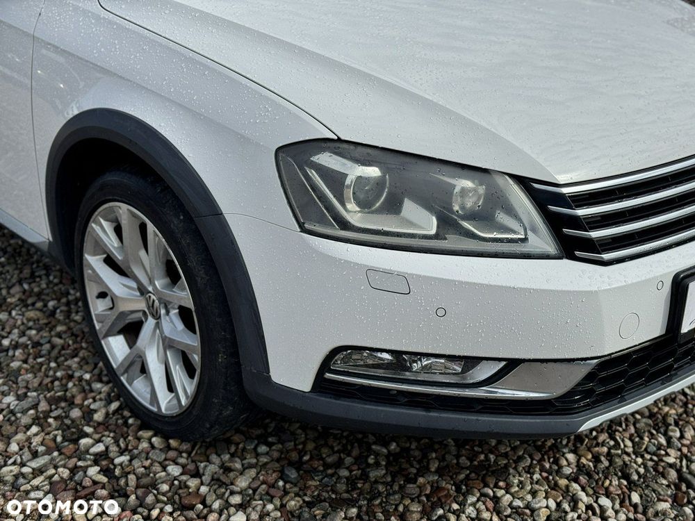 Volkswagen Passat Alltrack - 11