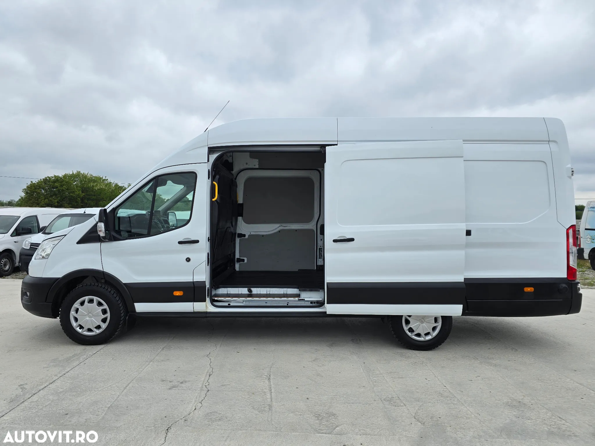 Ford New Transit L4H3 - 12