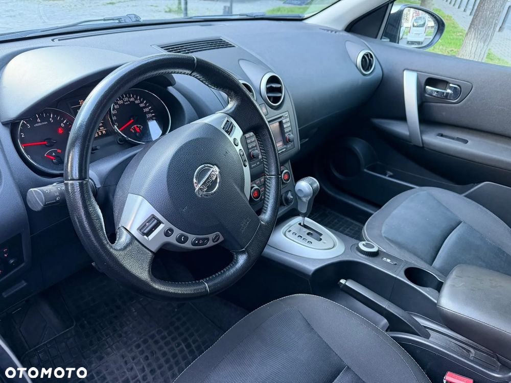 Nissan Qashqai - 14