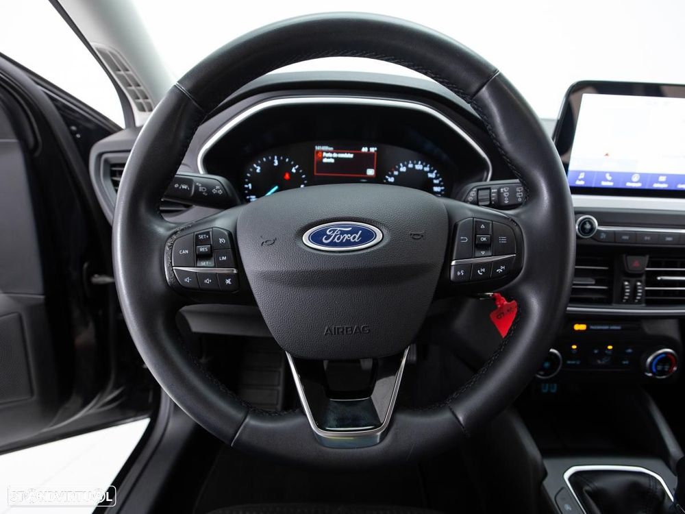 Ford Focus 1.5 TDCi ECOBlue Active - 16