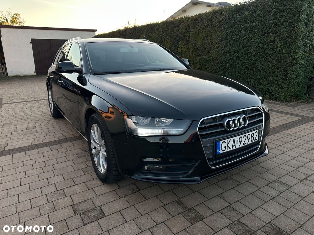 Audi A4 - 1