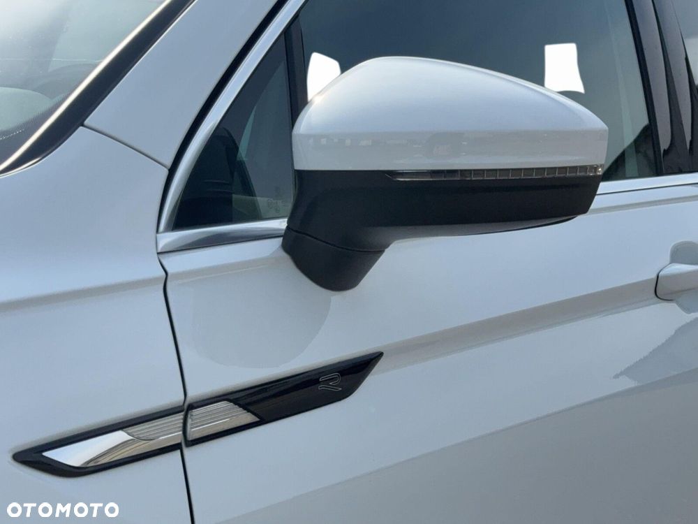 Volkswagen Tiguan - 9