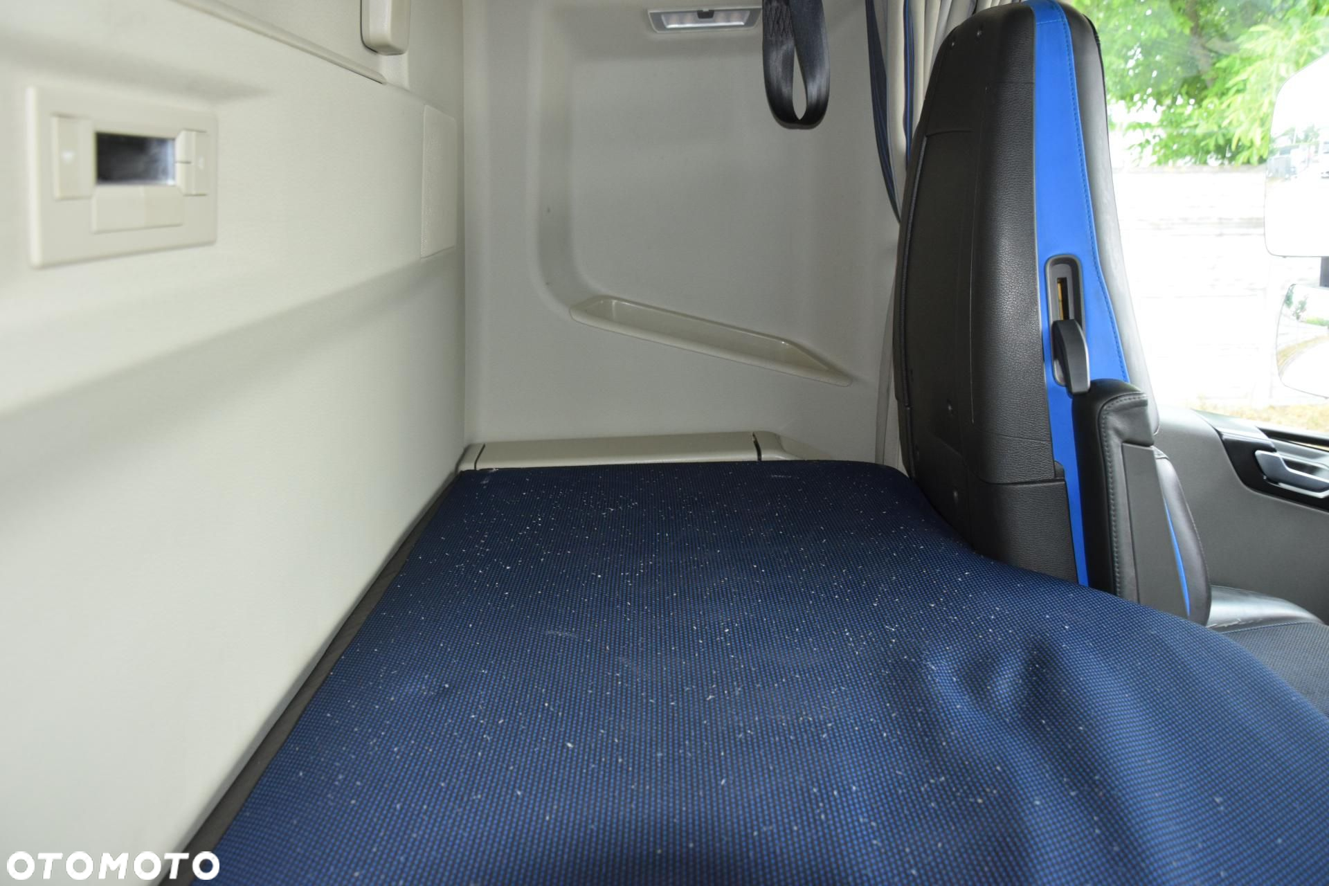 Volvo FH 460 Globetrotter XL i-Save I-ParkCool - 13