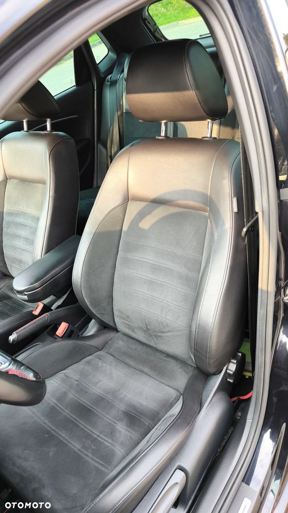 Volkswagen Polo 1.8 TSI (Blue Motion Technology) DSG GTI - 21