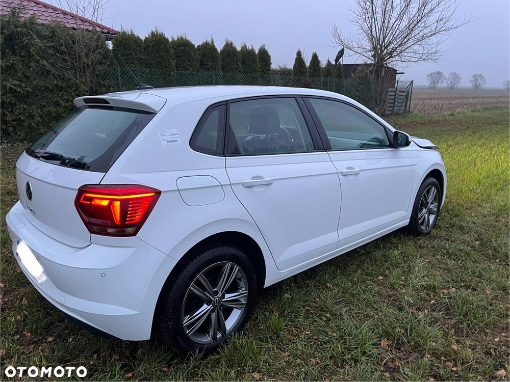 Volkswagen Polo - 4