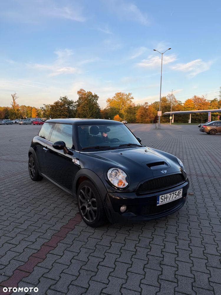 MINI Cooper S - 1