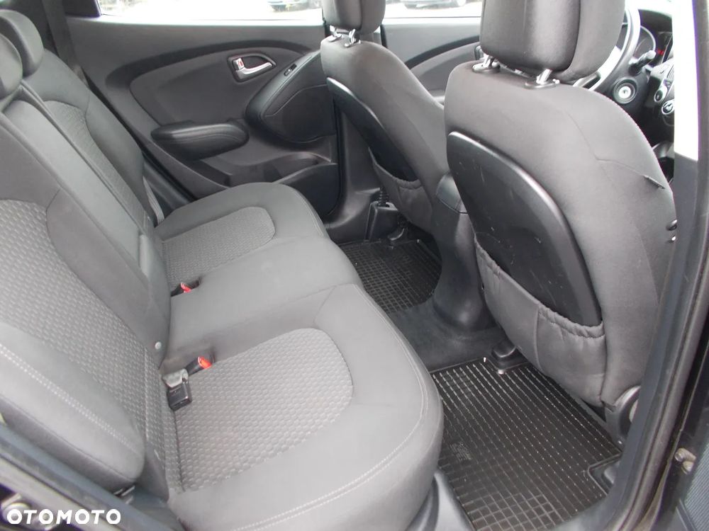 Hyundai ix35 1.7 CRDi 2WD Trend - 14