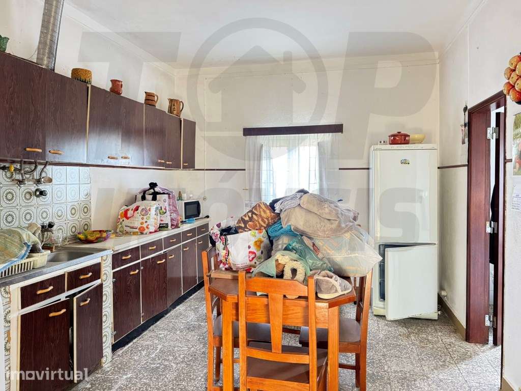 Moradia V3 para reabilitar - Montinhos dos Pegos - 119.000€ - Grande imagem: 2/19