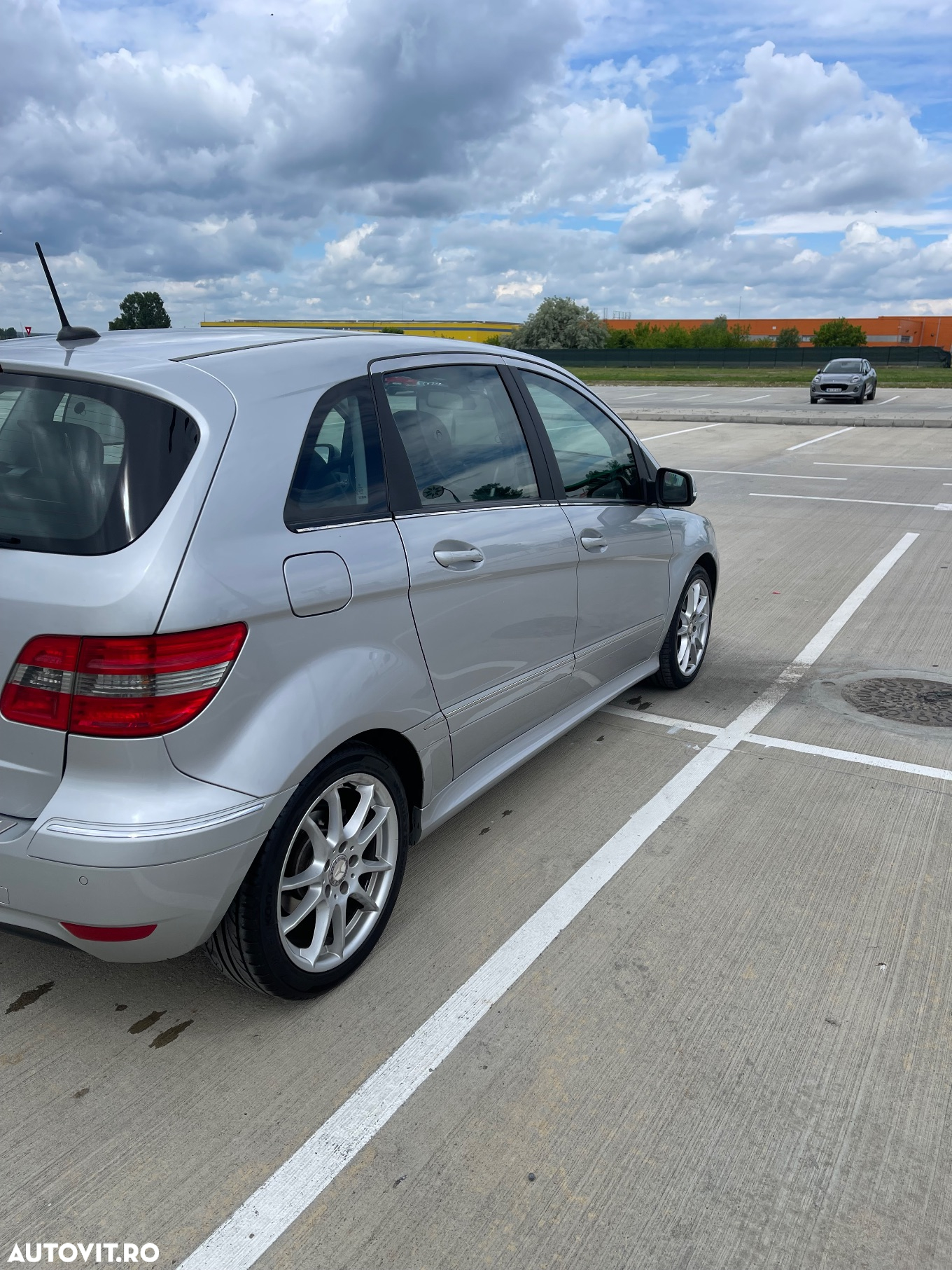Mercedes-Benz B 200 CDI - 6