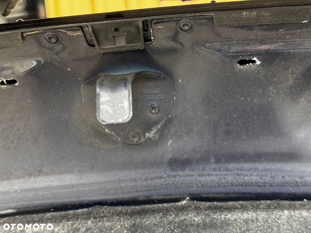 MASKA POKRYWA SILNIKA AUDI A2 OE GRANATOWA E8E8 - 16