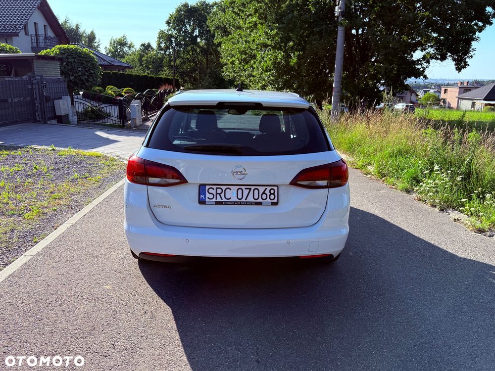 Opel Astra 1.6 CDTI Sport - 10