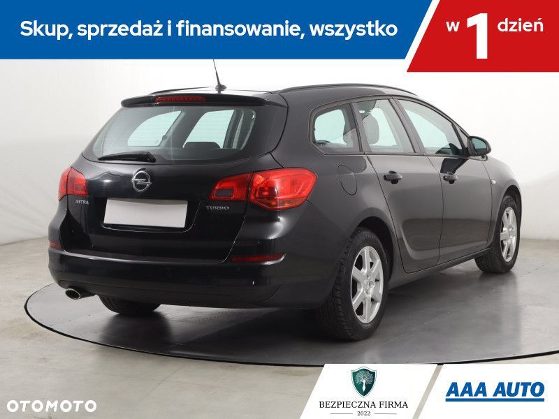Opel Astra - 7