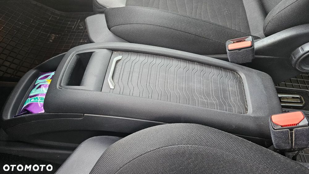 Citroën C4 Picasso 1.6 THP Intensive S&S EAT6 - 17