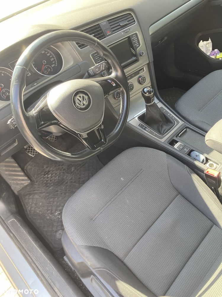 Volkswagen Golf 1.6 TDI BlueMot Comfortline - 5