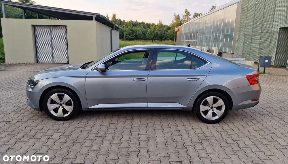 Skoda Superb 1.5 TSI ACT Style DSG - 2