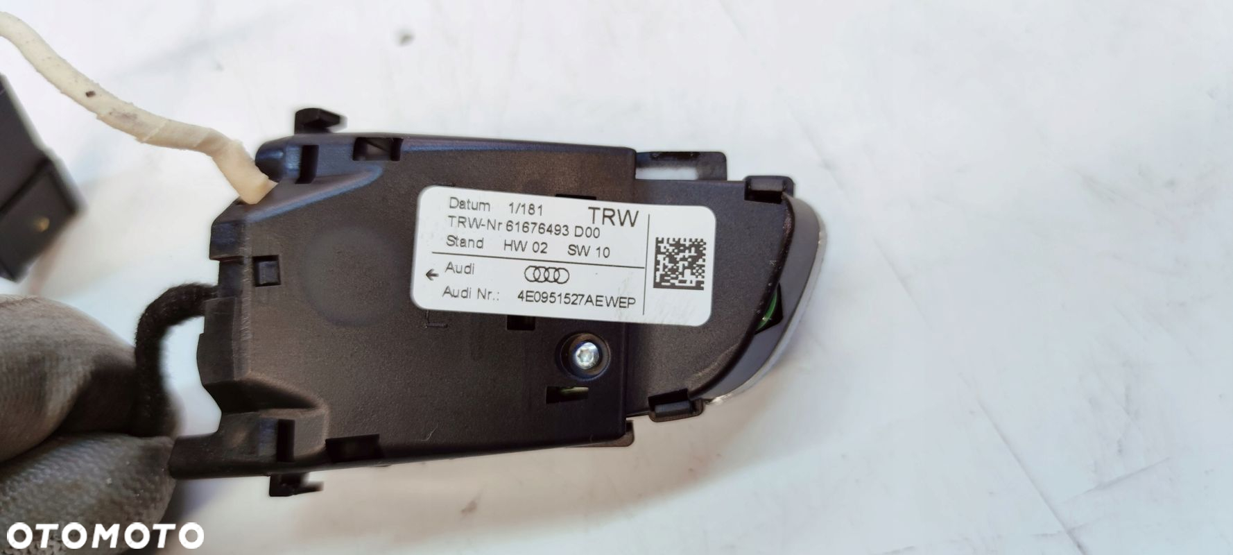 GUZIK GUZIKI MULTIFUNKCJI CHROM AUDI A3 A4 A6 A8 4E0951527AD 4E0951527AE - 4