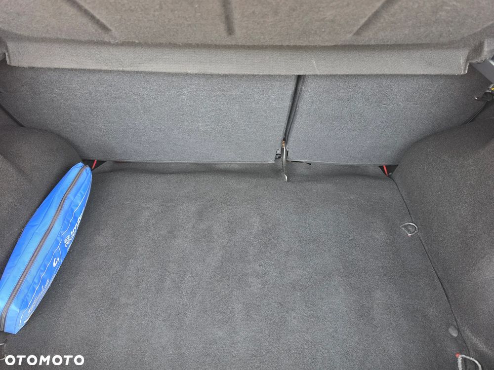 Dacia Sandero 1.6 MPI Stepway - 11