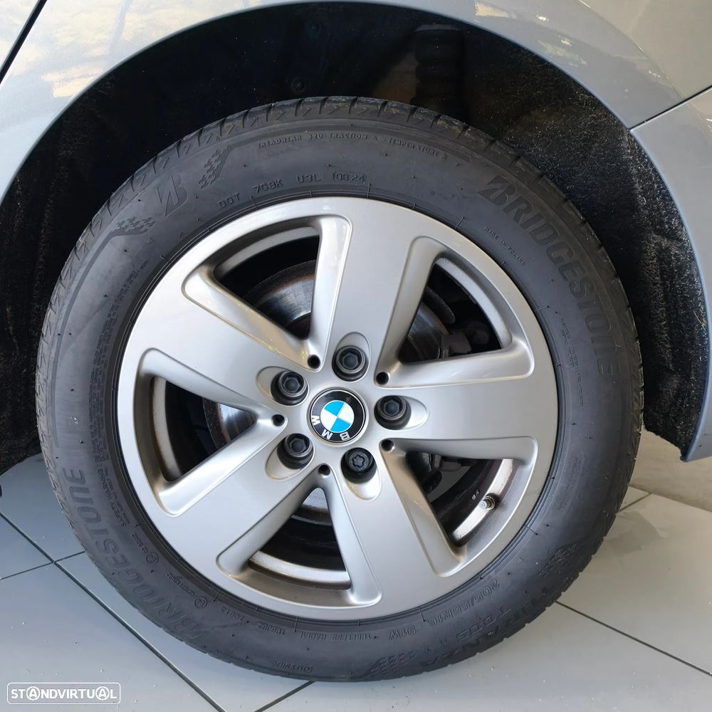 BMW 116 d Advantage Auto - 6