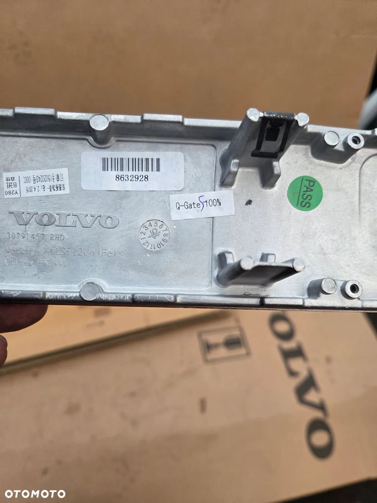 Listwa Blenda Osłona dekoracyjna deski rozdzielczej konsoli Volvo S80 II V70 III XC-70 II 307941457 - 11